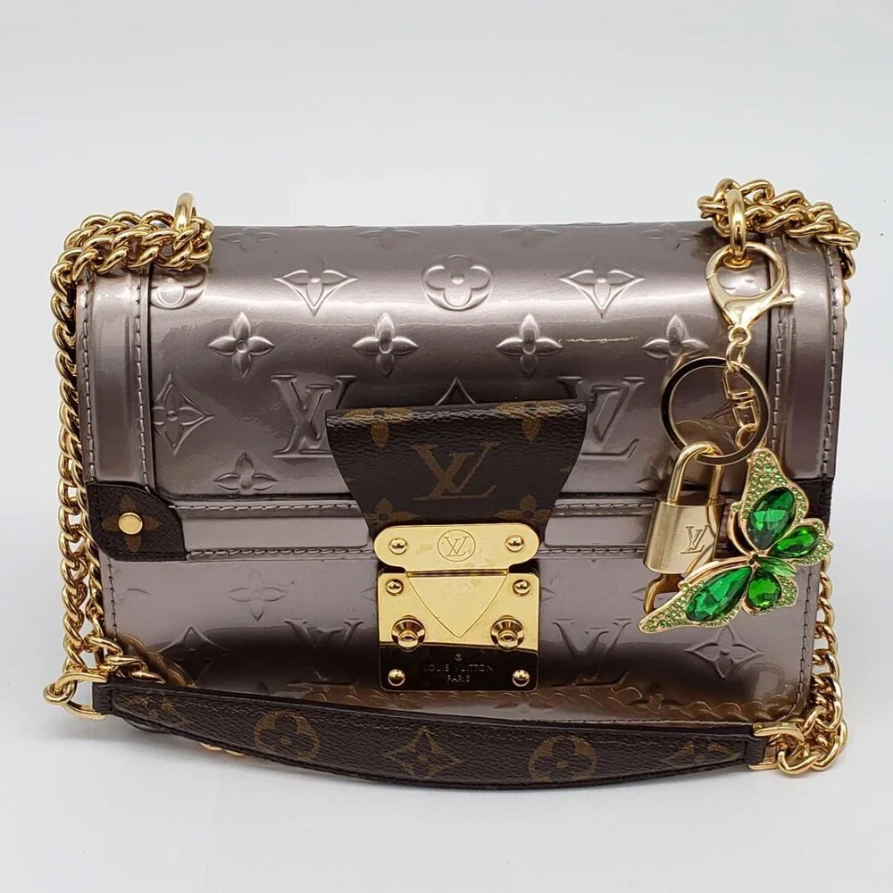 LV Gold Padlock Authentic 🔑 Luxury Bag Charm w/ Unbranded Butterfly Keychain